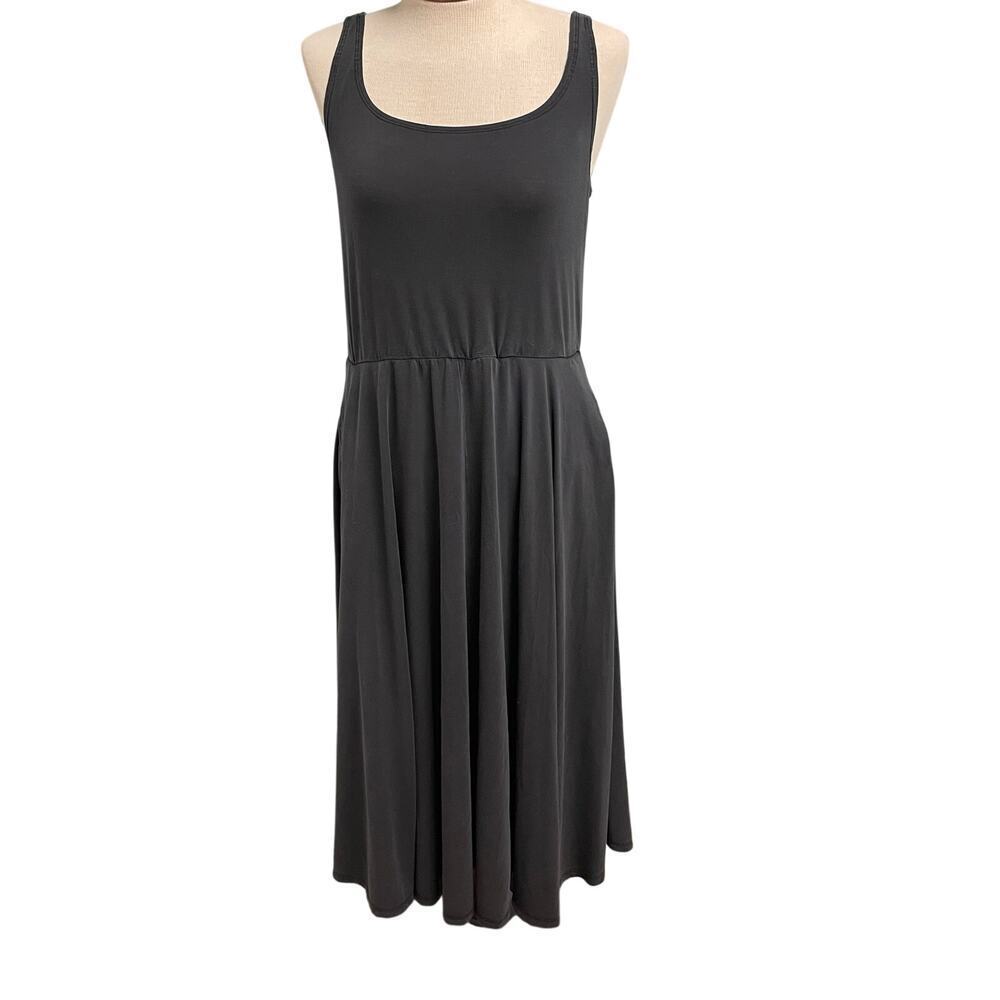 Quince Black Stretch Jersey Dress Size Large Tank Sleeveles Pockets Minimalist
